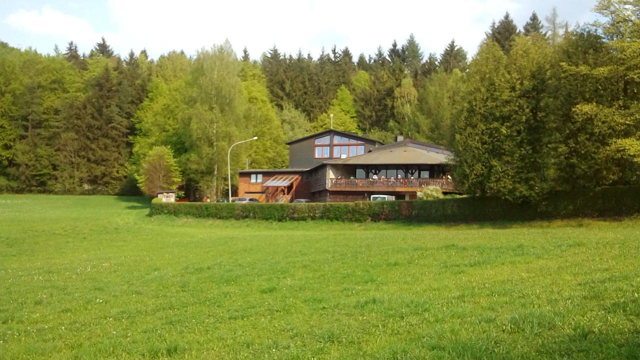 Готель Gasthof Grottenhof Neuhaus an der Pegnitz Екстер'єр фото